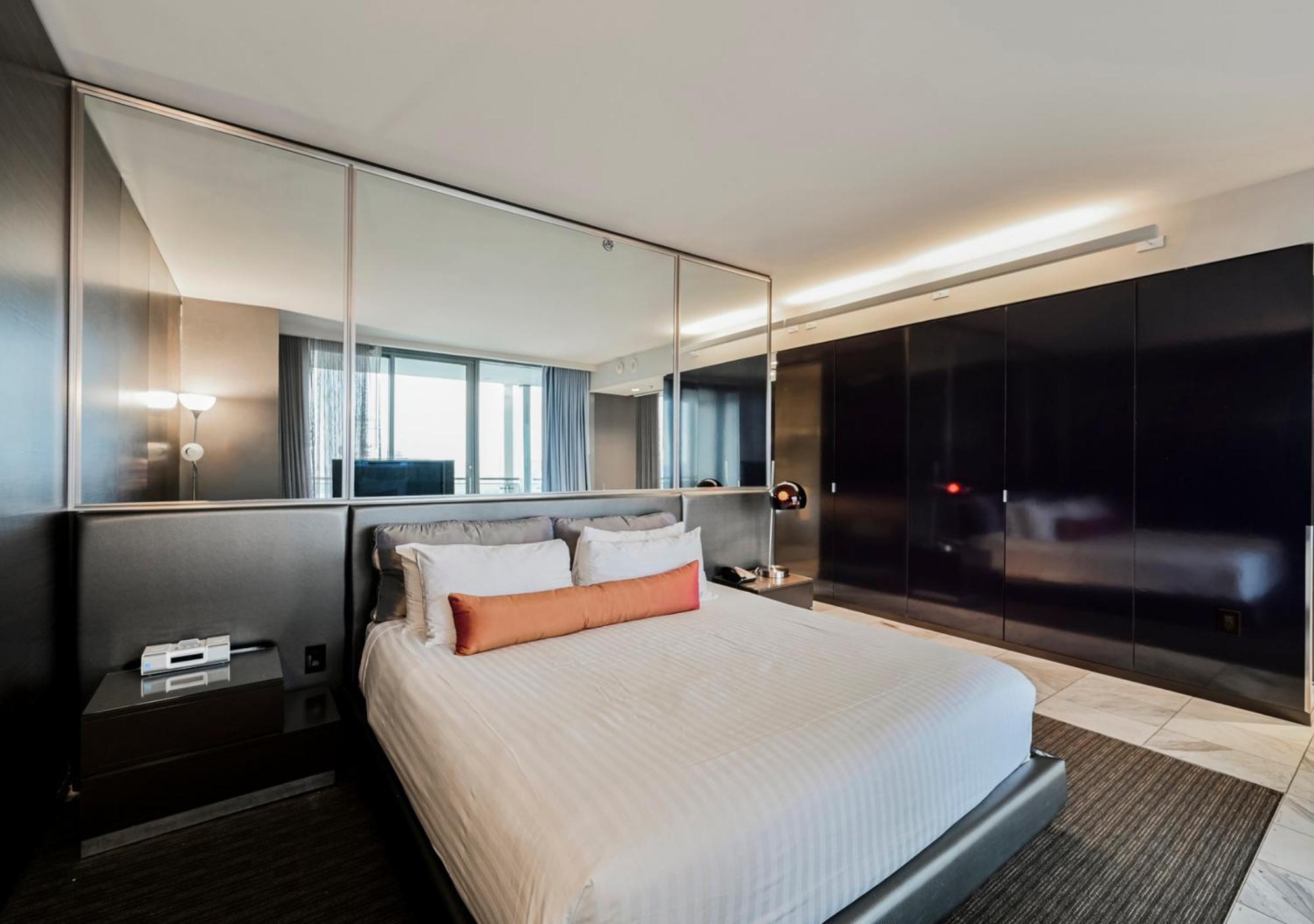 Stripviewsuites Two-Bedroom Con-Joined Exclusive Condo Las Vegas Room photo